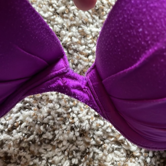 Bras - Picture 5 of 13